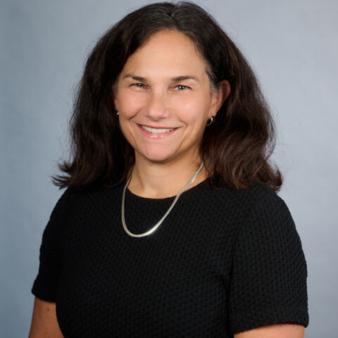 Headshot of Jennifer Theiss